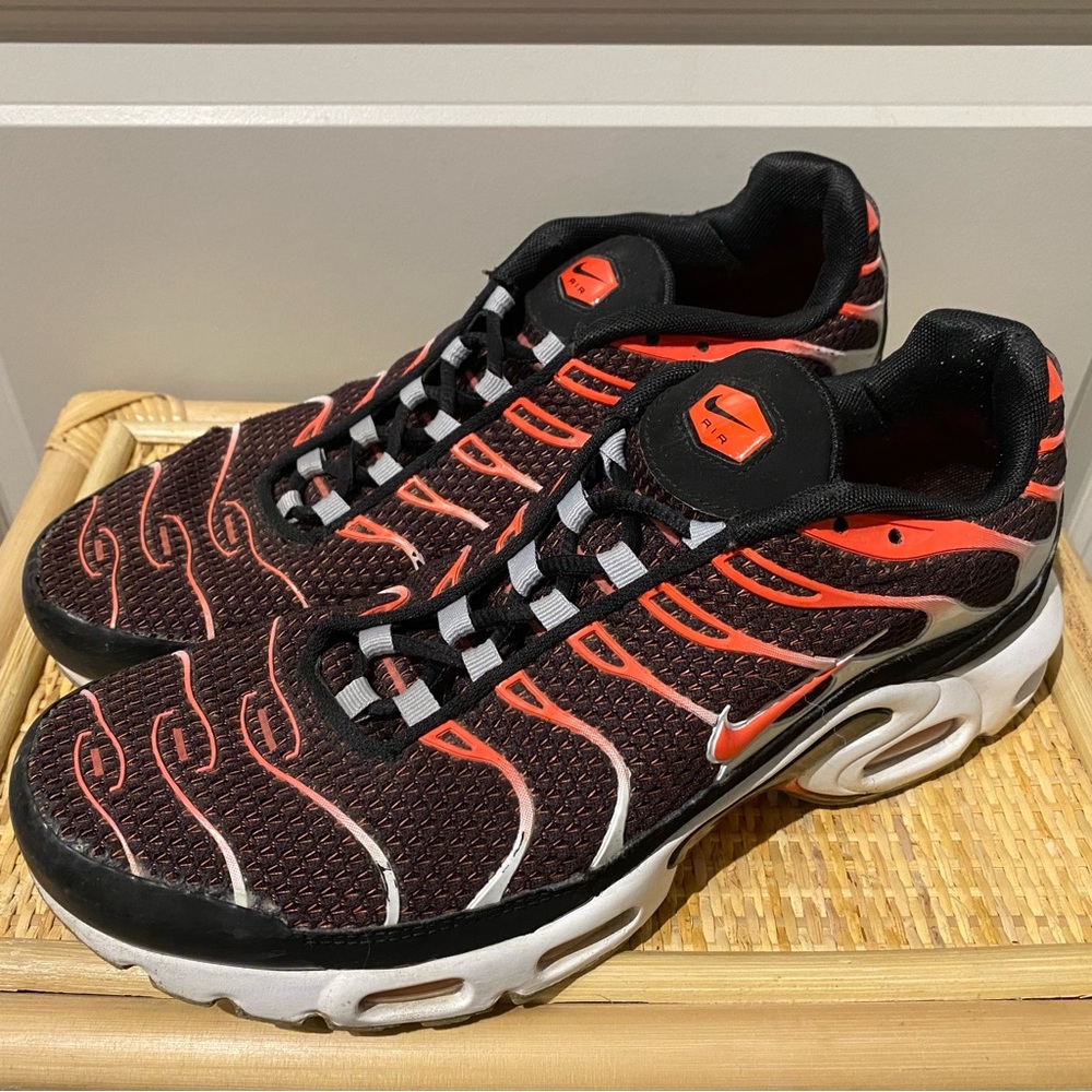 Nike Air Max Plus (Hot Lava)